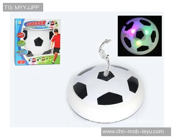 悬浮足球玩具带你体验全新科技运动乐趣，尽享家庭亲子互动时光