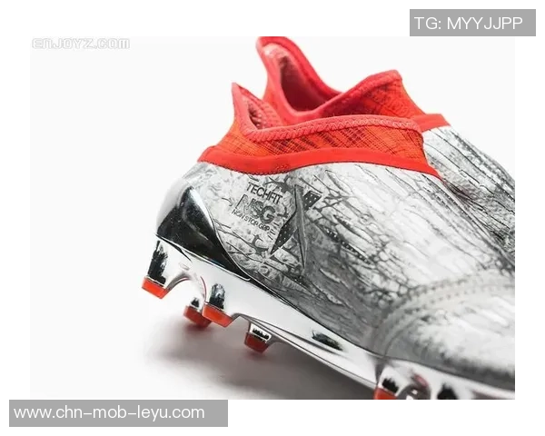 探索nsg足球鞋的独特魅力与性能提升助你在赛场上大放异彩 探索nsg足球鞋的独特魅力与性能提升助你在赛场上大放异彩