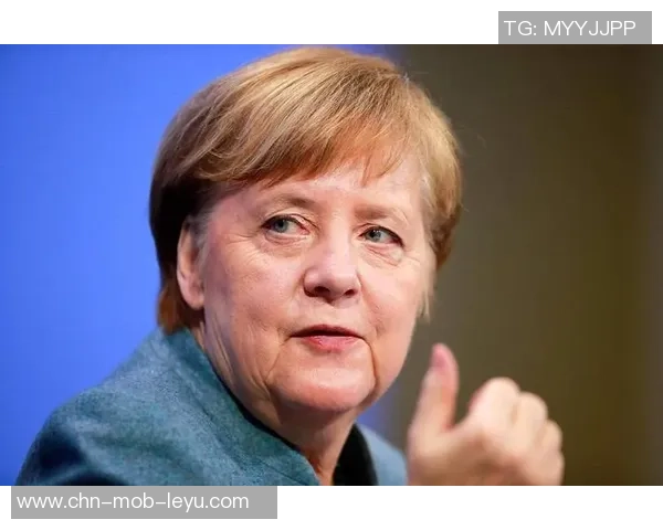 默克尔与德国足球的深厚情缘与共同追求的荣耀之路